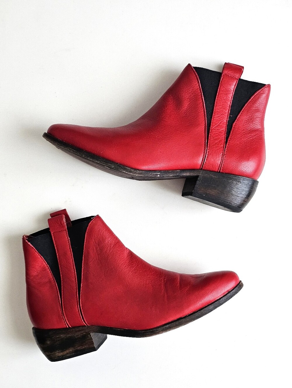 Pencey Red Genuine Leather Distressed Chelsea Ankle Boots Pointed Toe Size 6.5